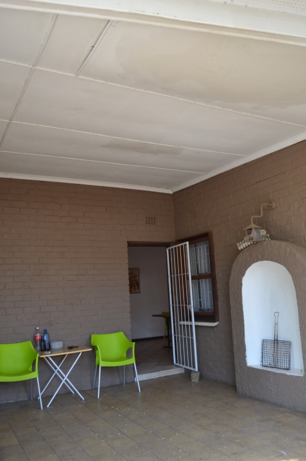 8 Bedroom Property for Sale in Die Rand Northern Cape